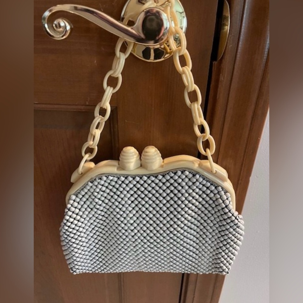 Vintage Whiting and Davis Bakelite Metal Mesh Bag